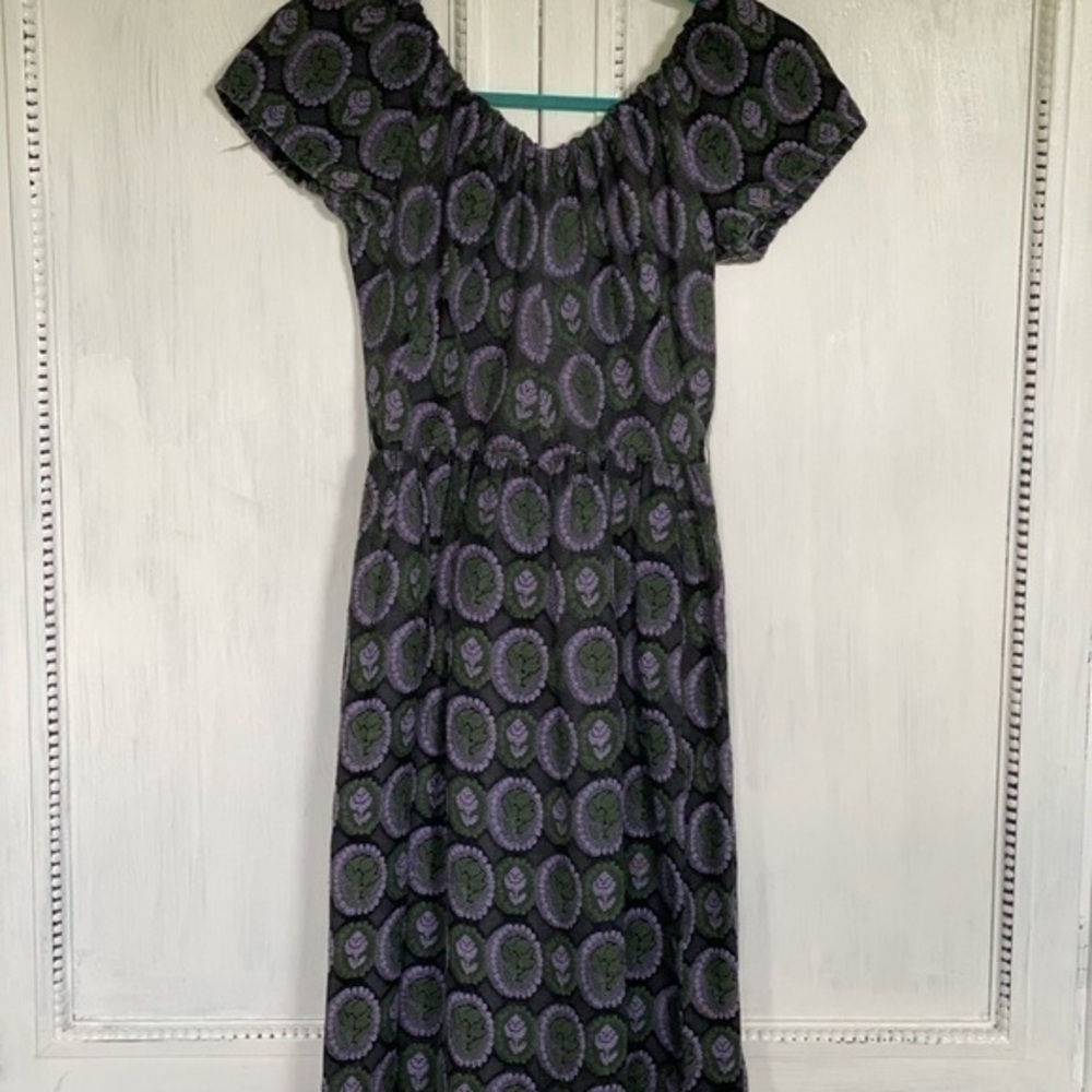 Eloise Curtis Vintage Dress Off the Shoulder in EUC Size XS Waist is 24.